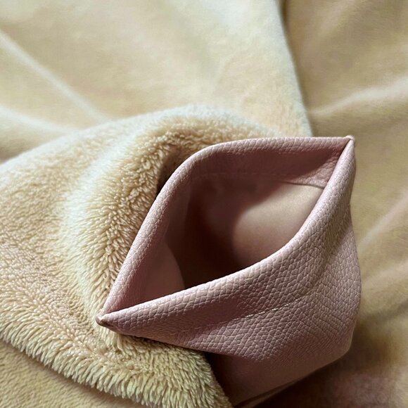 Chloe Soft Padded Eyeglass Case - Picture 4 of 8